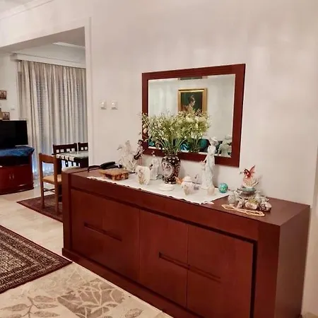Lejlighed Marys House , Lovely 2-bedroom *